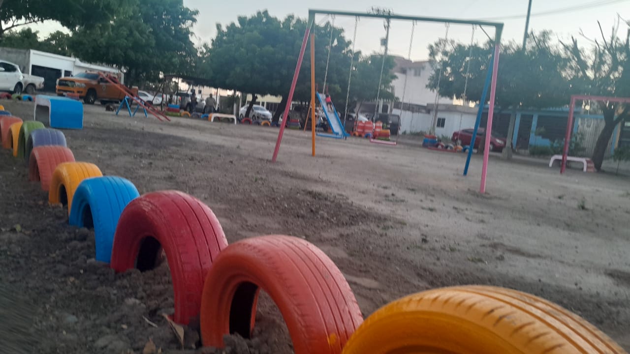 Rehabilitación de parque en la Jaripillo de Mazatlán, Sinaloa