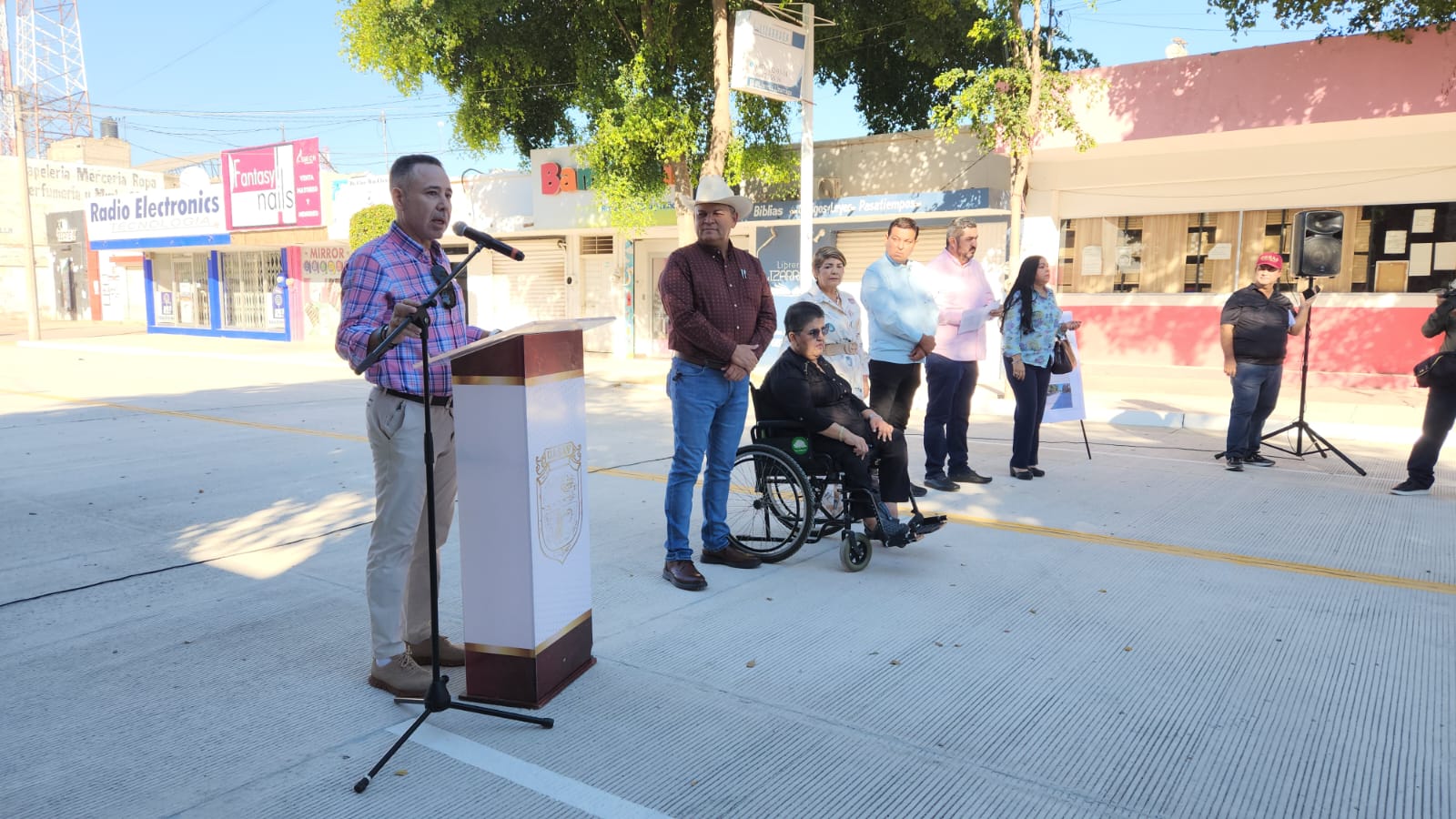Alcaldesa entrega la rehabilitación de la calle Cuauhtémoc en Guasave
