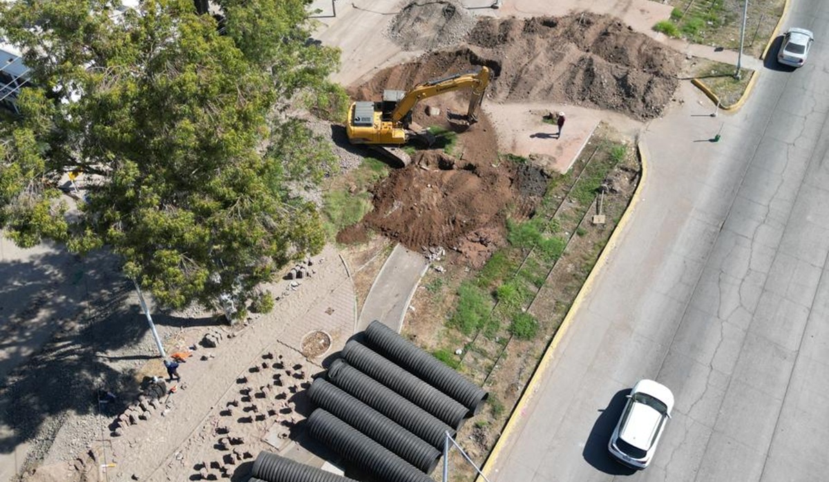 Reparación de socavones en Los Mochis
