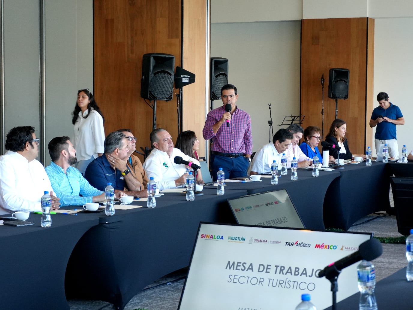 Reunión entre el sector hotelero, aerolíneas y Sectur en Mazatlán