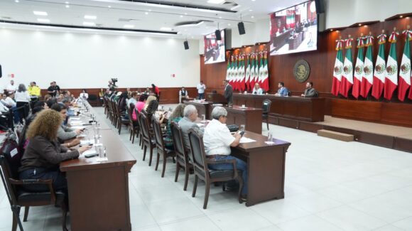 Congreso de Sinaloa avanza revisión de cuentas públicas y turna dictámenes a segunda lectura