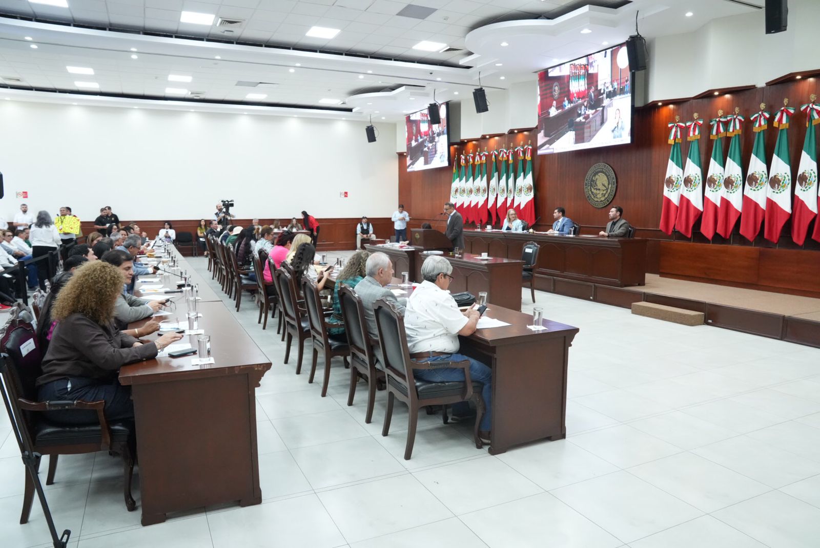 Revisan cuentas públicas en Congreso de Sinaloa