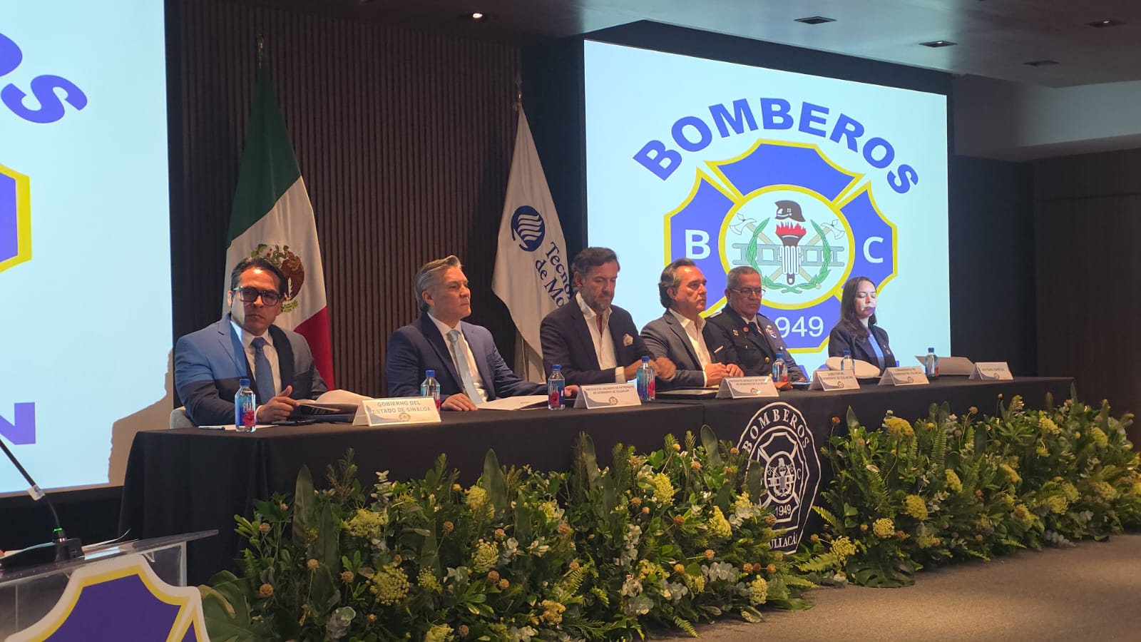 Informe de labores de Arturo Sánchez en el Patronato de Bomberos Culiacán
