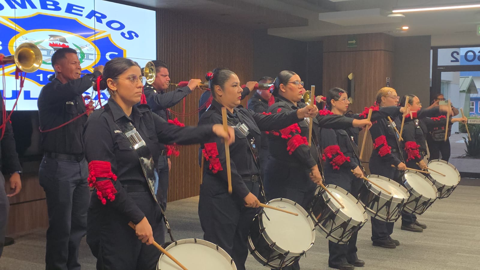 Informe de labores de Arturo Sánchez en el Patronato de Bomberos Culiacán