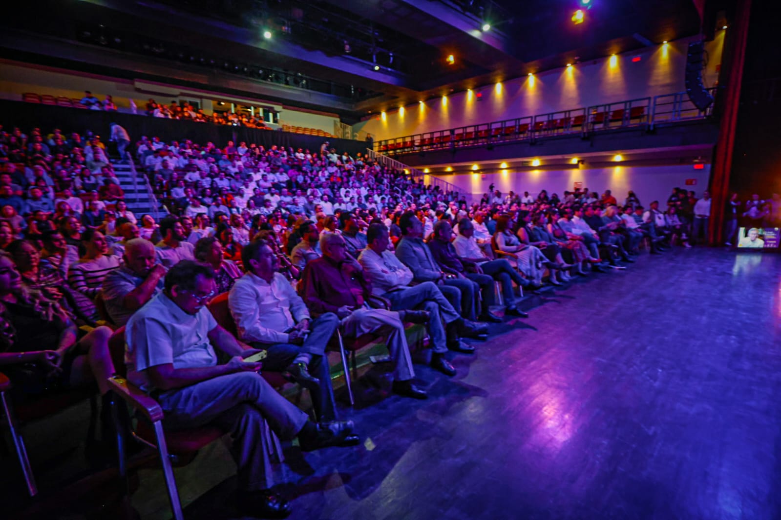 Rocha Moya presenta su libro en la FIL Culiacán 2025