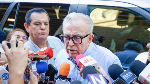 En beneficio de más de 32 mil pescadores, inicia dispersión de Bienpesca en Sinaloa: Rocha