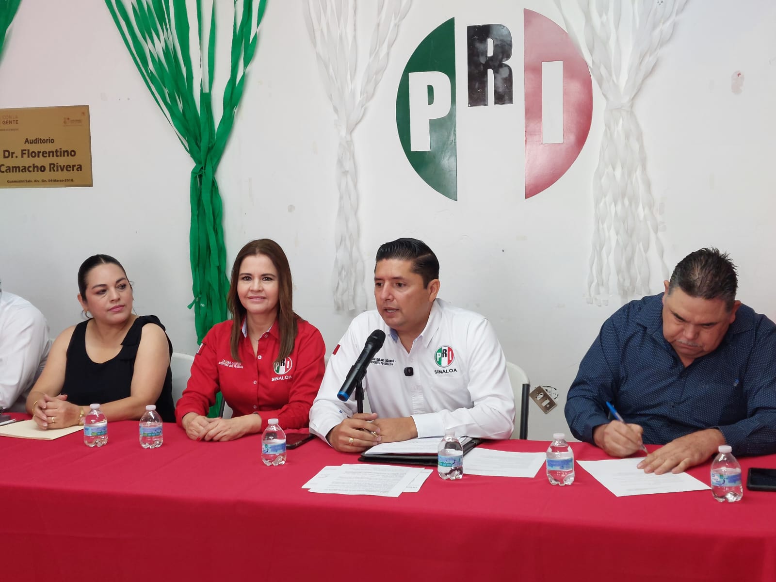 César Emiliano Gerardo Lugo y Liliana Angélica Cárdenas Valenzuela