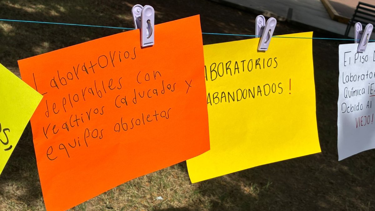 se manifiestan estudiantes del tec de los mochis sinaloa