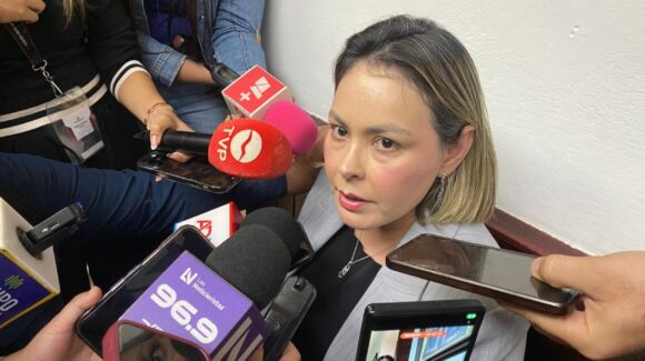 Ante denuncias de una respuesta tardía tras auxilio de pareja asesinada en Villa Unión, se está atendiendo al caso: Yeraldine Bonilla