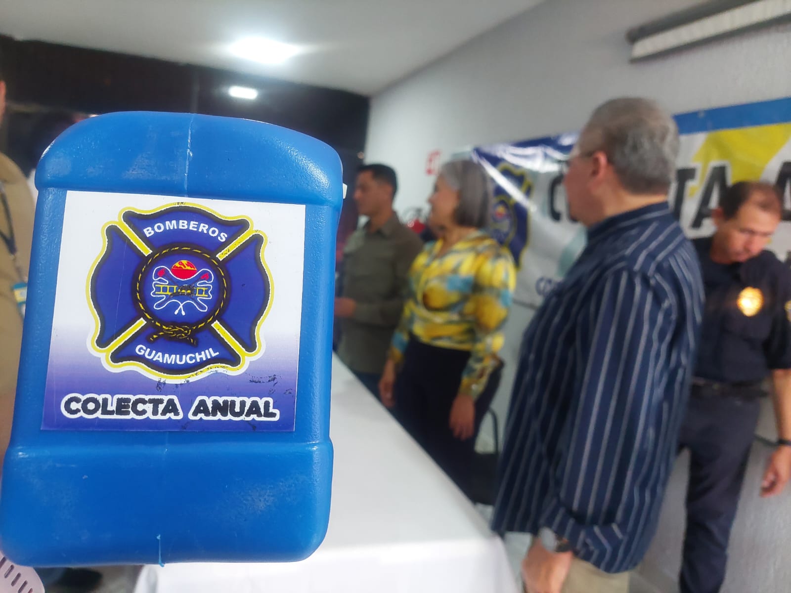 Segunda etapa de la colecta anual de Bomberos Guamúchil