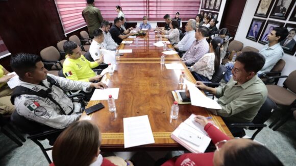 Participarán 33 instituciones y organismos en el desfile del 20 de noviembre, en Guasave, Sinaloa