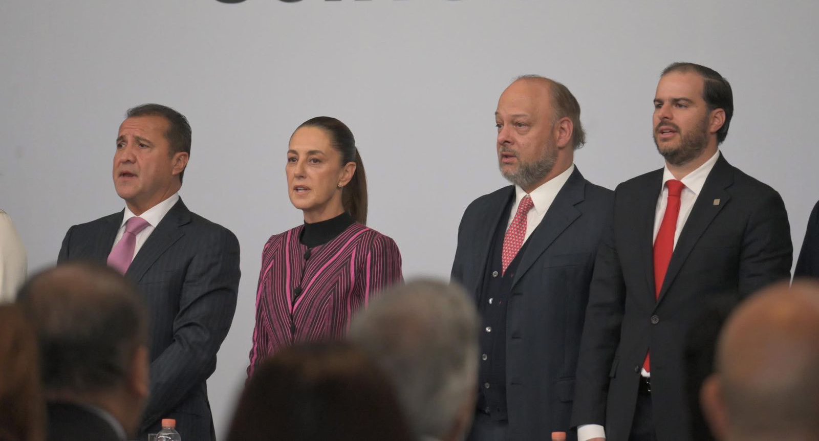 sheinbaum llama a la cirt a reunirse para revisar tiempos oficiales