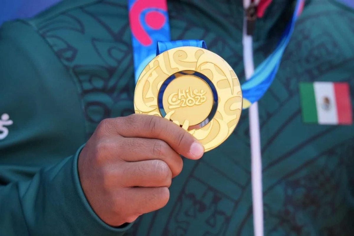 Sigi Cruz gana medalla de oro en la disciplina de impulso de bala F41
