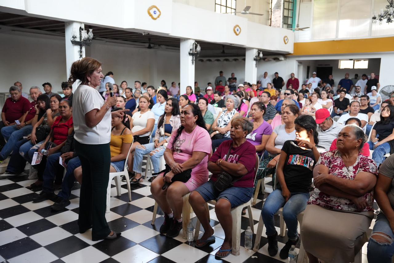 Tere Guerra sostiene encuentros ciudadanos en Rosario y Escuinapa