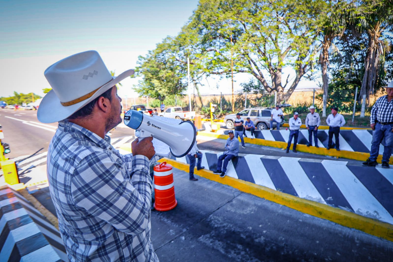 Casetas bloqueadas en Sinaloa