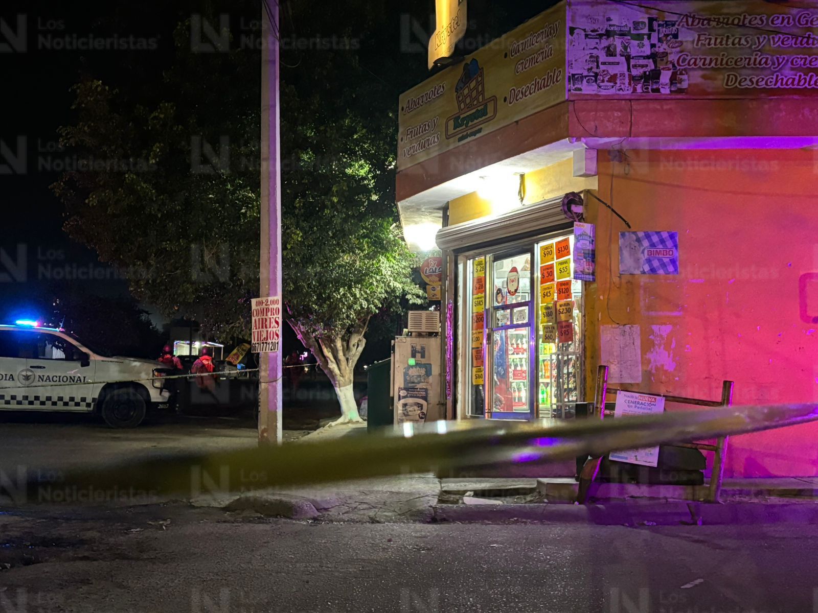 Trabajador ejecutado frente a minisúper en Capistrano, Culiacán, Sin.