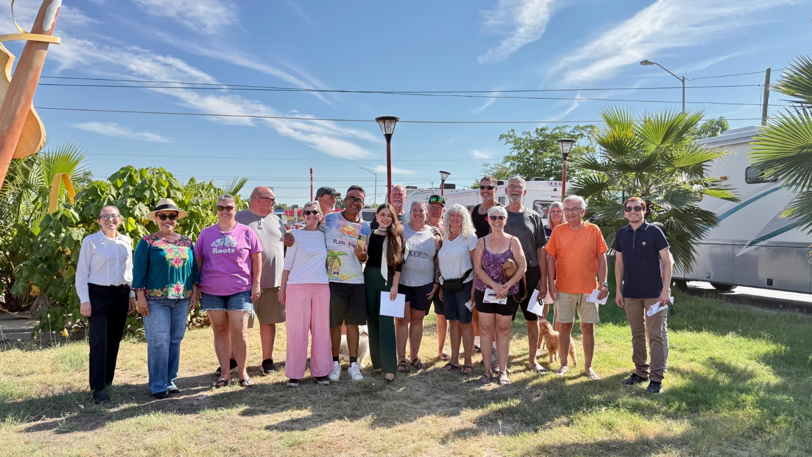 Turistas canadienses llegan a Guasave, Sinaloa