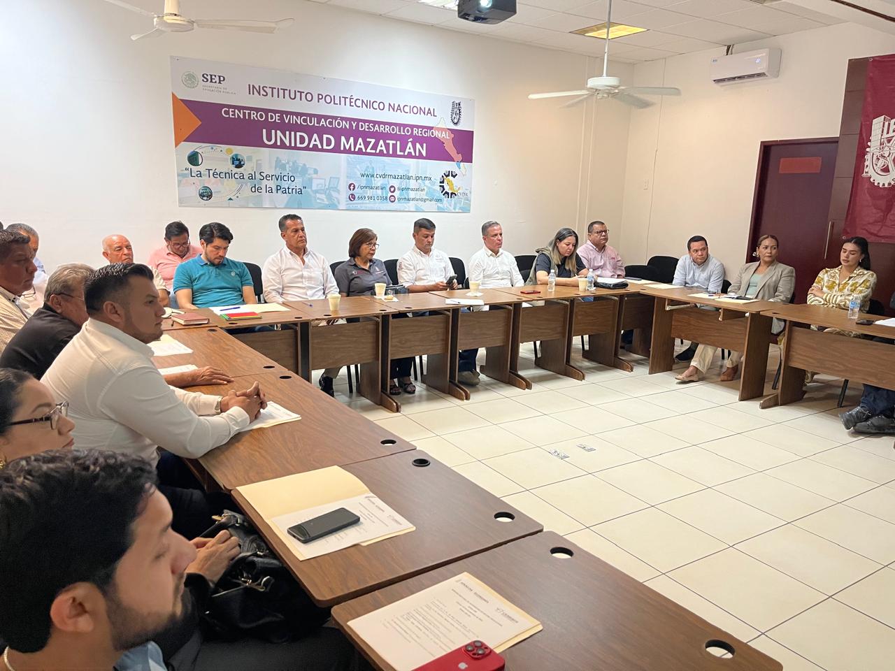 Impulsan desde Mazatlán, Sinaloa acciones para agilizar trámites y fortalecer la eficiencia administrativa