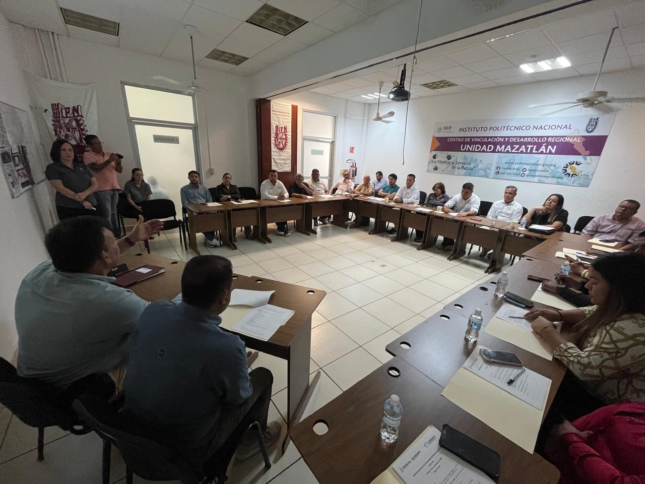 Impulsan desde Mazatlán, Sinaloa acciones para agilizar trámites y fortalecer la eficiencia administrativa