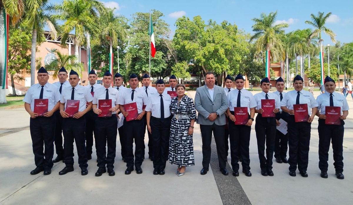 Se gradúan nuevos policías que se sumarán a la corporación en Guasave