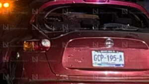 Vehículo atacado a balazos en la Agustina Ramírez, Culiacán, Sin.