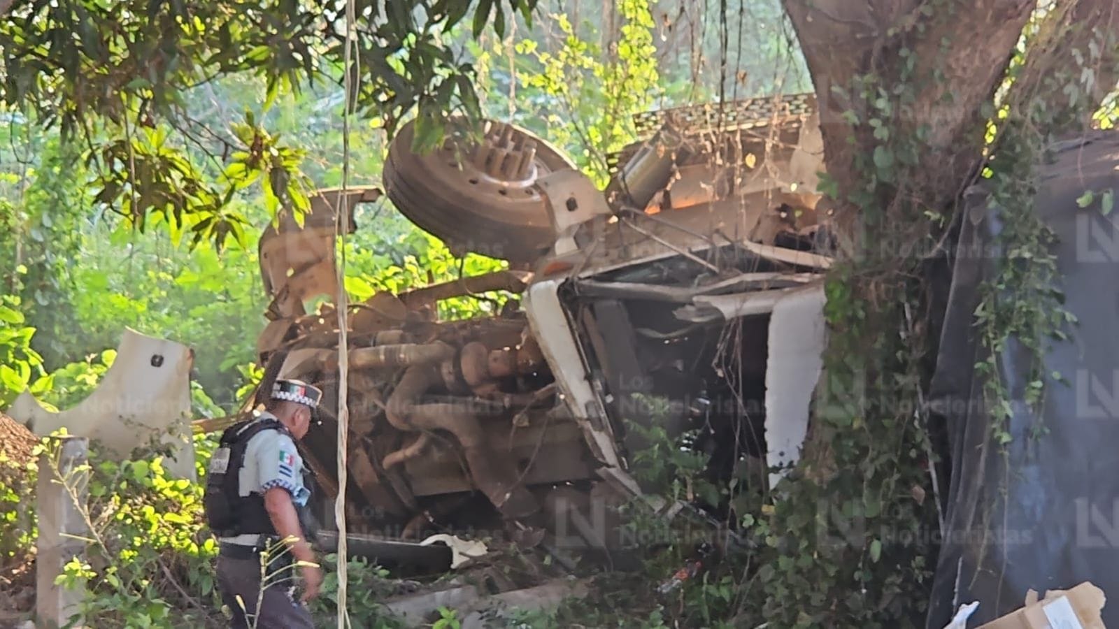 volcadura de camion en la maxipista culiacan mazatlan deja un fallecido