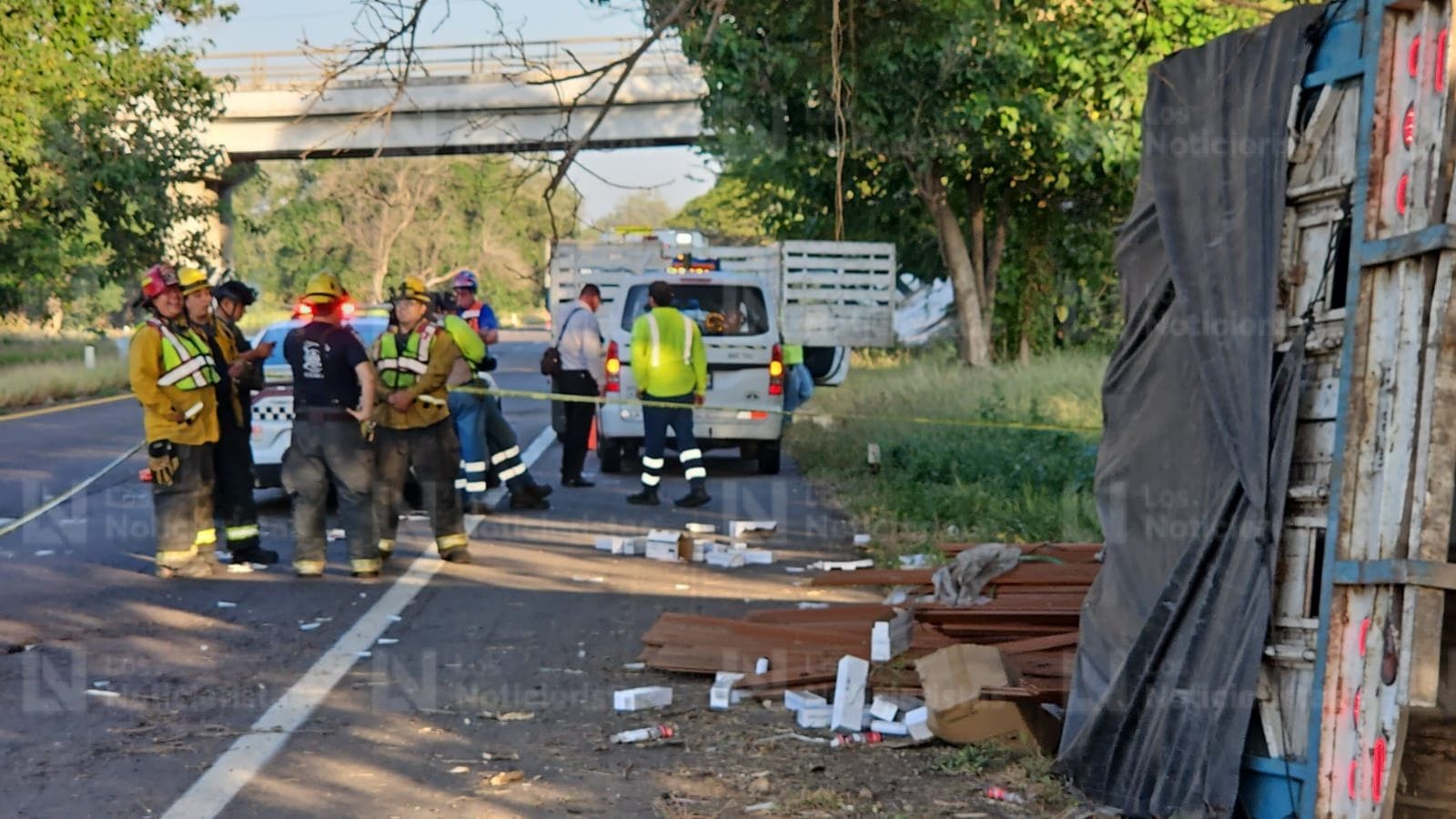 volcadura de camion en la maxipista culiacan mazatlan deja un fallecido