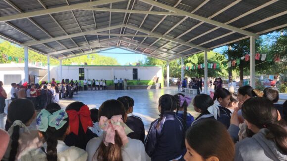 ¡Sí les cumplieron! Con nueva subestación vuelven a clases en primaria de Caimanero, Guasave, Sinaloa