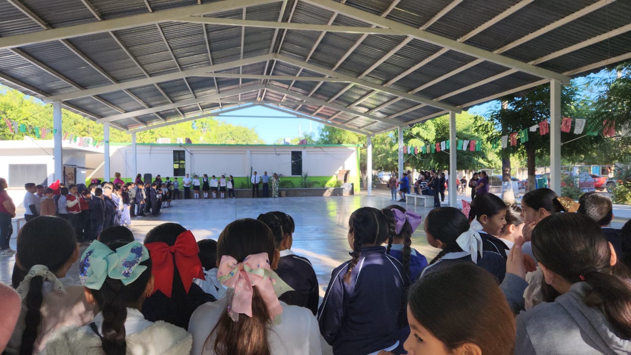 clases presenciales, la primaria Marcelino Velázquez Calleros, ubicada en la comunidad de Caimanero, Guasave, Sinaloa