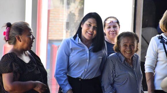 Alcaldesa de Choix lista para rendir su primer informe este lunes; también recibirá la Caravana Navideña del DIF Sinaloa
