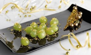 ¿Ya tienes listas tus 12 uvas Cada una simboliza un deseo para el nuevo año