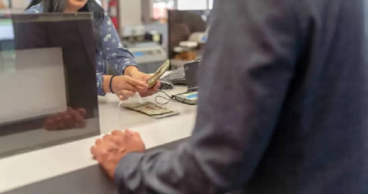 12 de diciembre Día del Empleado Bancario