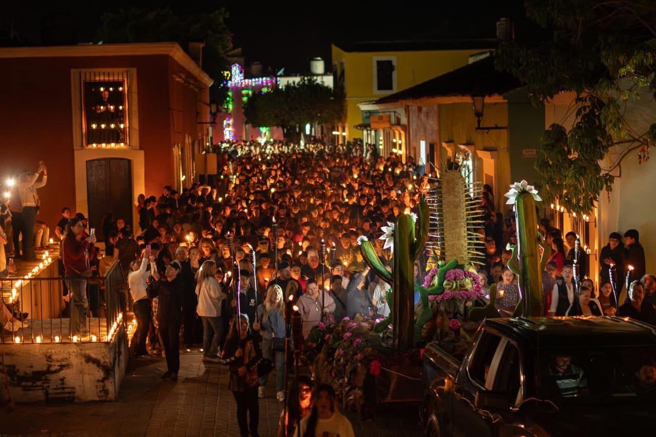La Fiesta de las Velas ilumina a Cosalá, Sinaloa: una tradición de 300 años en el Pueblo Mágico
