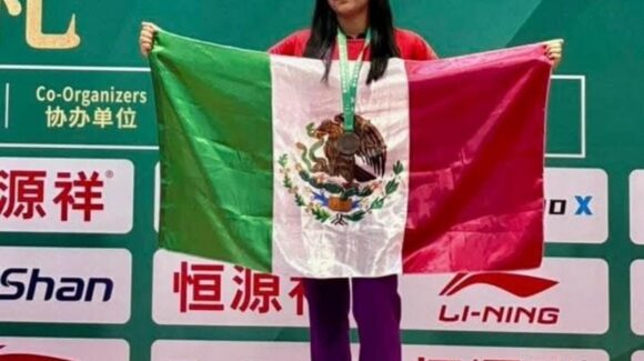 La sinaloense Marisol Aispuro gana medallas en mundial de Kung Fu en China