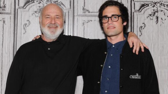 Nick Reiner podría enfrentar cadena perpetua, después de ser acusado por el asesinato de sus padres, Rob y Michele Reiner