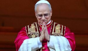Papa León XIV es diagnosticado con cáncer de pulmón tras cirugía en Roma
