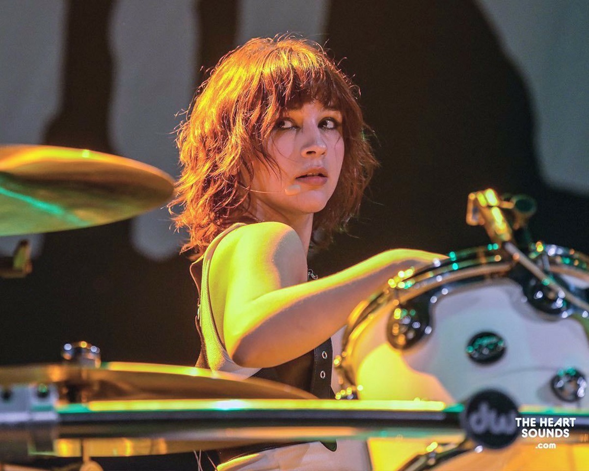 Paulina Villarreal, baterista de The Warning