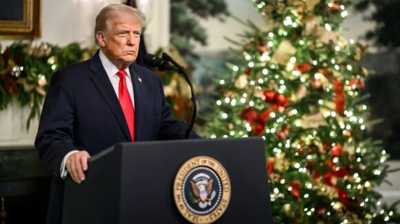 Gobierno de Trump planea detención 80 mil inmigrantes en almacenes industriales, según The Washington Post