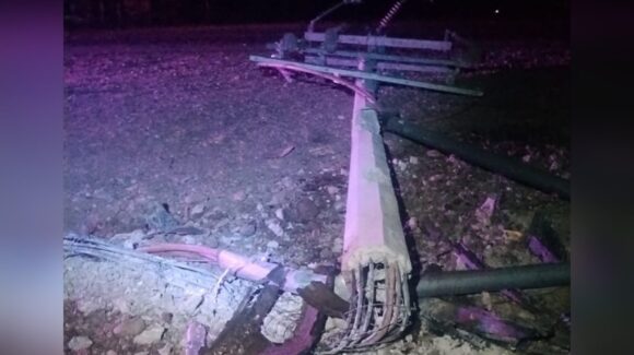 Choque contra poste de la CFE deja un lesionado en la carretera México ...