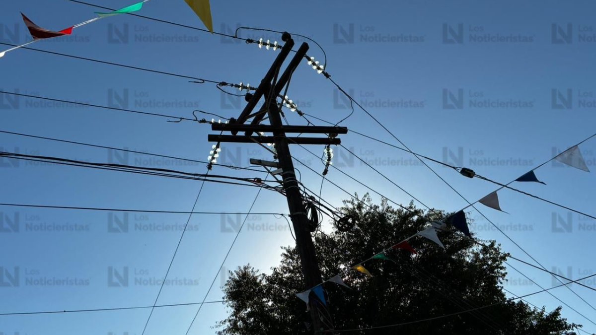 accidente en poste de luz en topolobampo luz