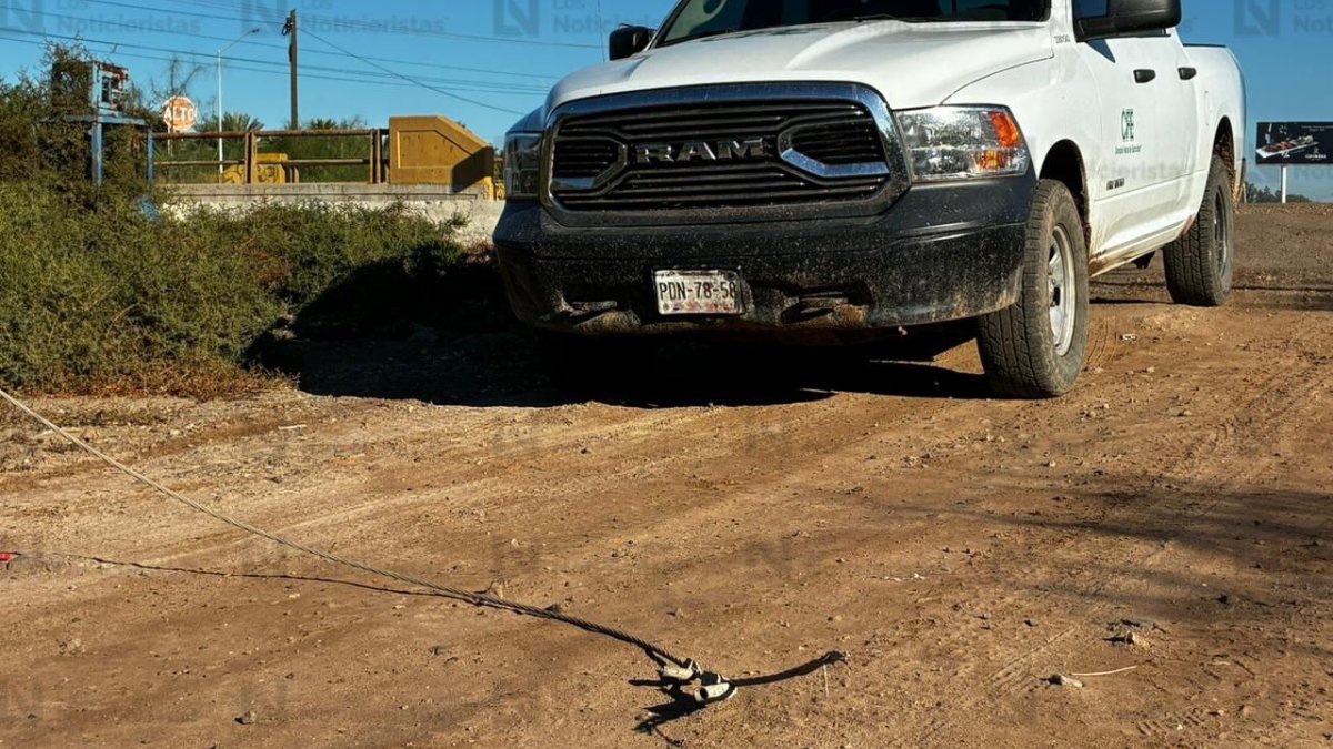 accidente en poste de luz en topolobampo