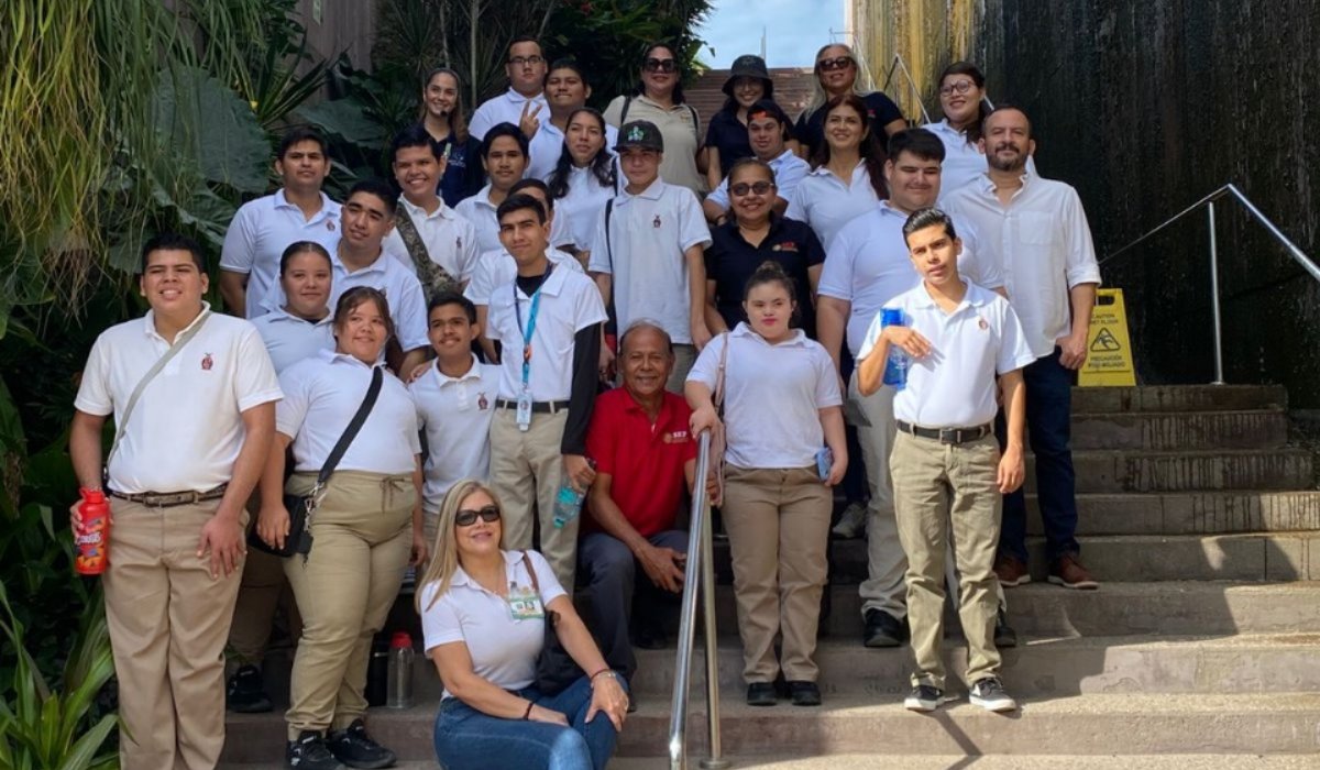 Actividades por el Día Internacional de la Discapacidad en el Gran Acuario Mazatlán