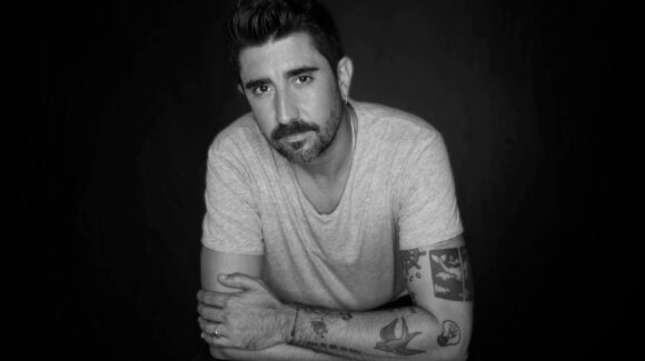 Alex Ubago viene a México con su gira “¿Qué pides tú?” en 2026