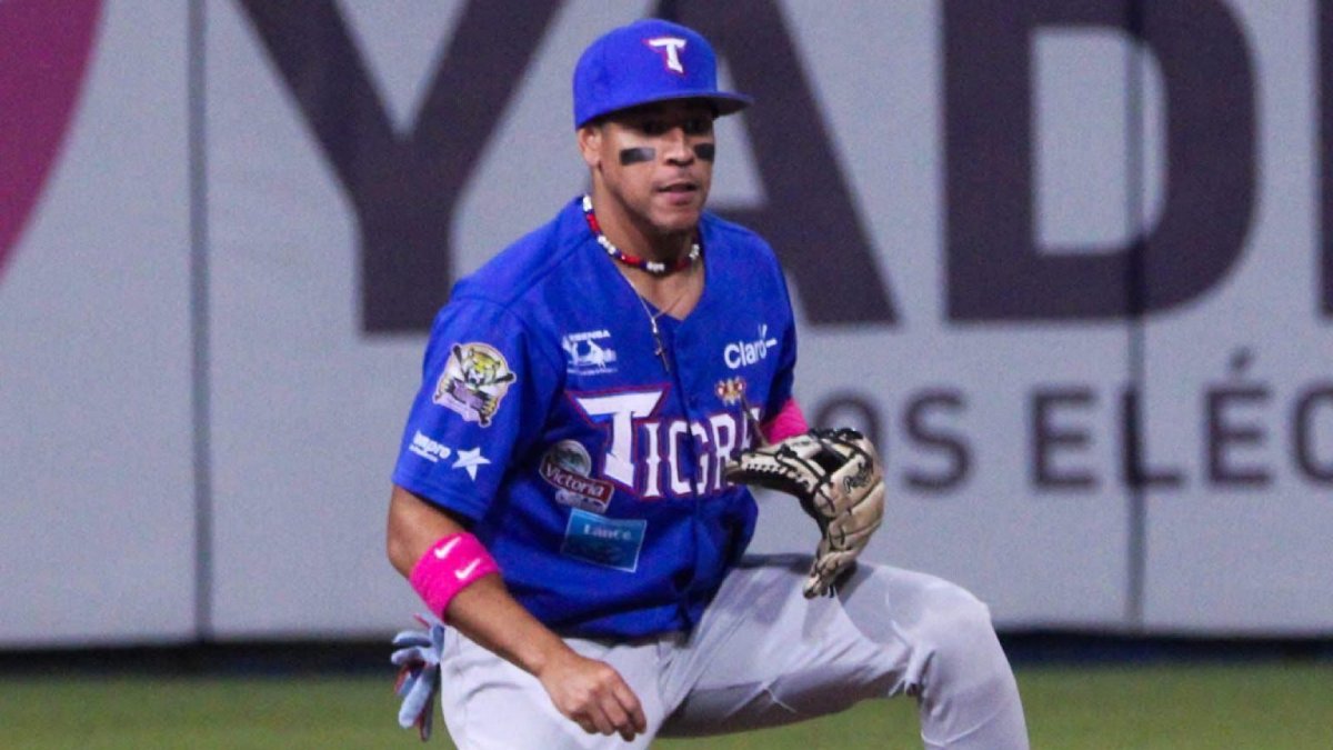 algodoneros de guasave se refuerzan con el cubano eddy diaz