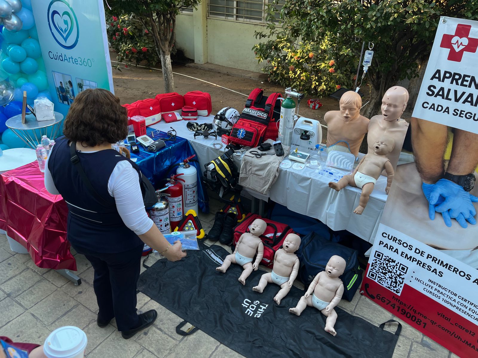 Estudiantes de Enfermería de la UAS presentan proyectos de negocio