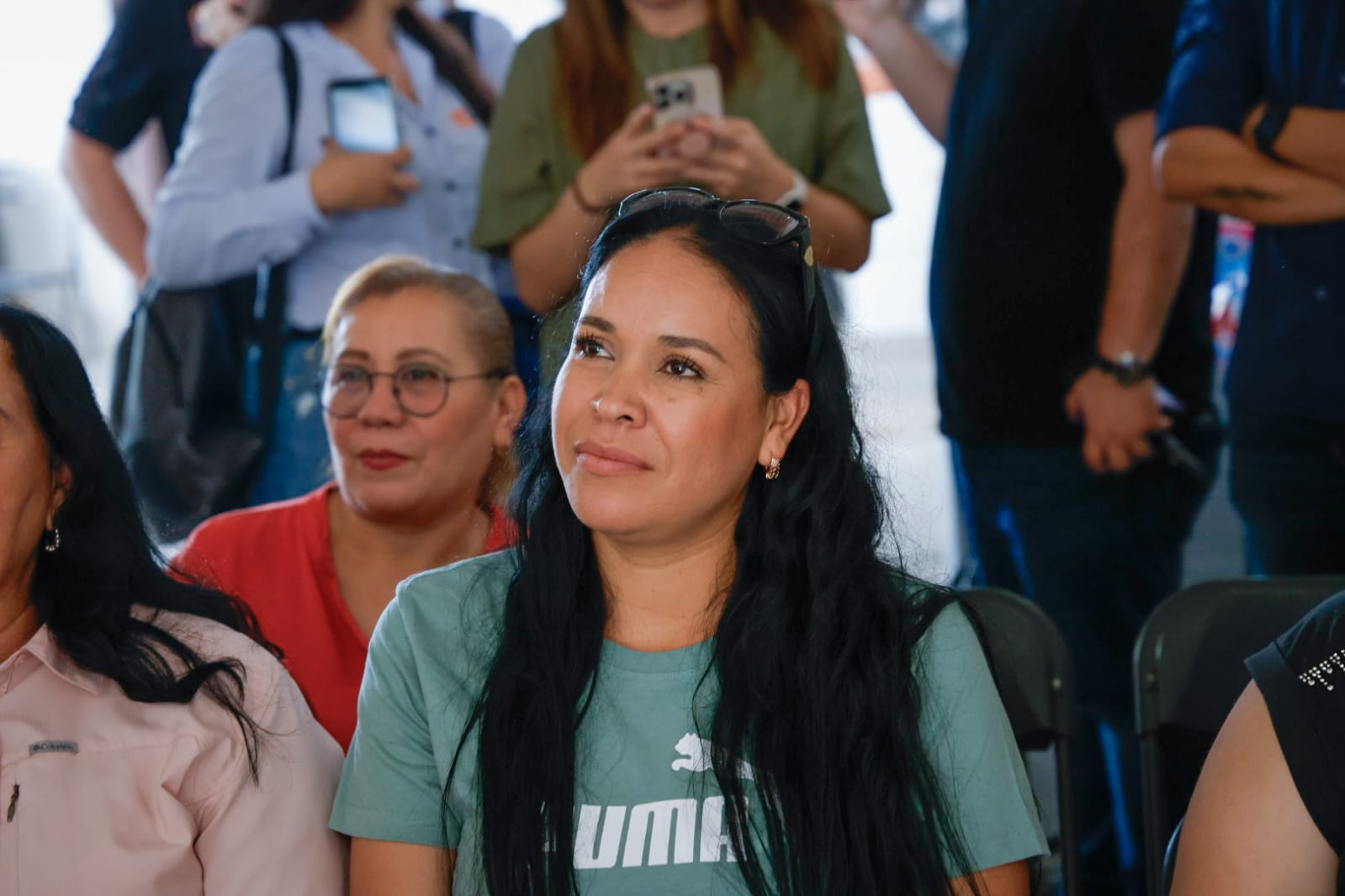 Entrega de cheques del programa Mujeres Emprendedoras por el Bienestar