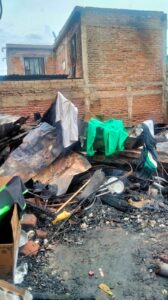 DIF Ahome apoya a familia afectada por incendio en colonia 72 de Los Mochis