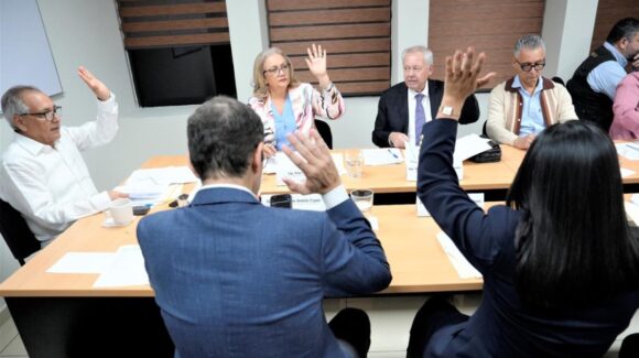 Aprueba Congreso dictámenes de Leyes de Ingresos municipales para el ejercicio fiscal 2026