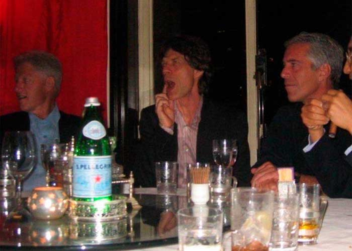 Fotos del expediente de Jeffrey Epstein. Bill Clinton y Mick Jagger