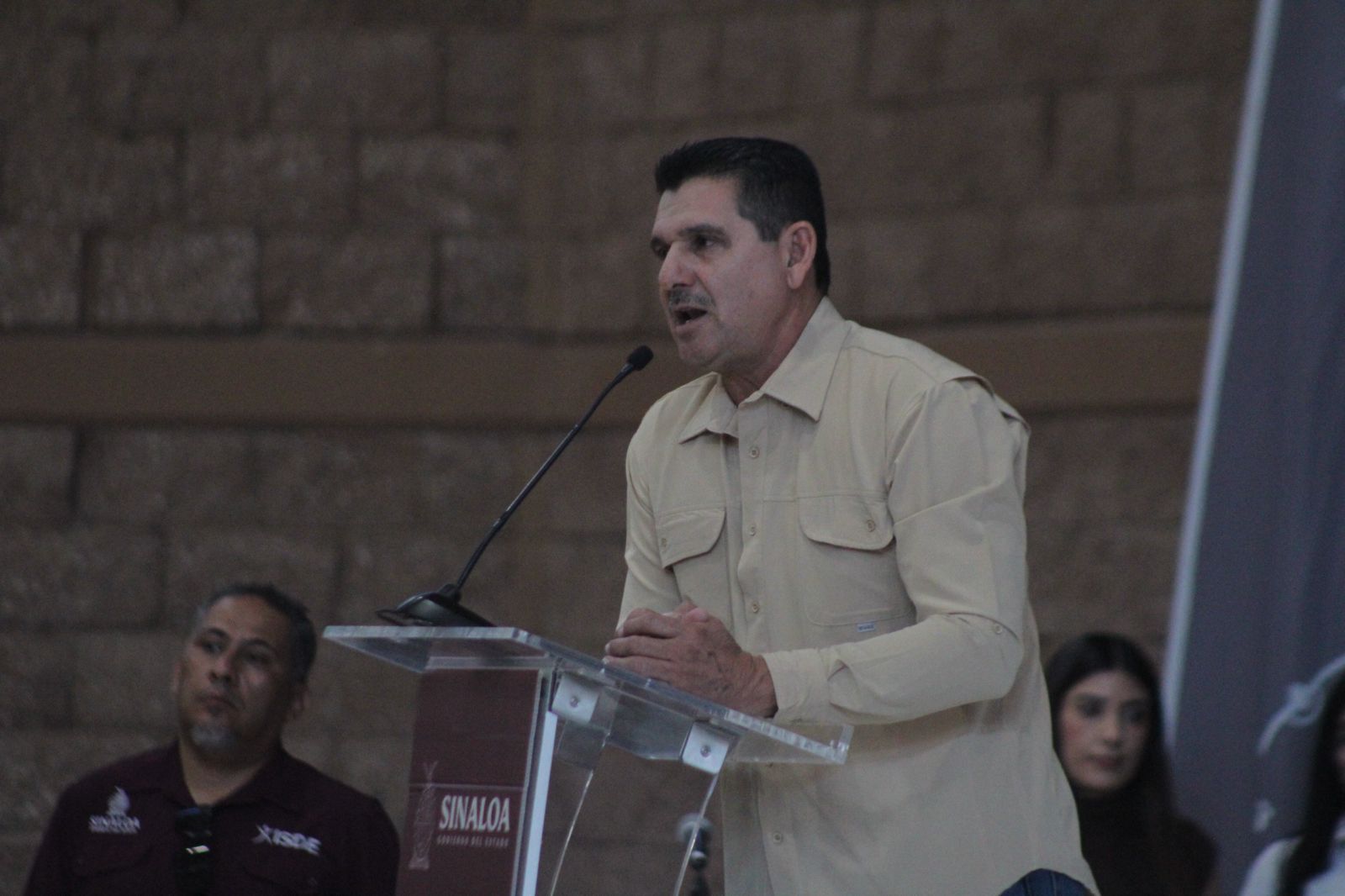 Armando Camacho Aguilar